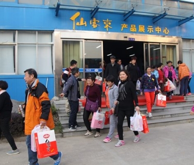 “三八”節(jié)仙客來靈芝產(chǎn)業(yè)園游客“爆棚”