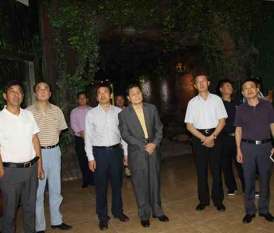 中國(guó)農(nóng)產(chǎn)品流通經(jīng)紀(jì)人考察團(tuán)蒞臨仙客來(lái)考察