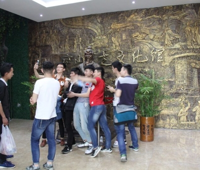 南昌建筑工程技工學校師生在仙客來學習“雙創(chuàng)”經(jīng)驗、分享“雙創(chuàng)”精神