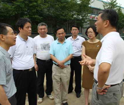 江西省林業(yè)廳廳長閻鋼軍蒞臨仙客來公司視察、指導工作