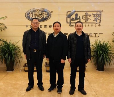 全國(guó)模范教師、國(guó)防科技大學(xué)潘存云教授一行到訪仙客來(lái)公司